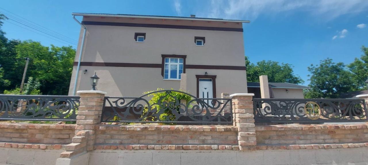 Villa Verteskacsa Vertesacsa Exterior photo