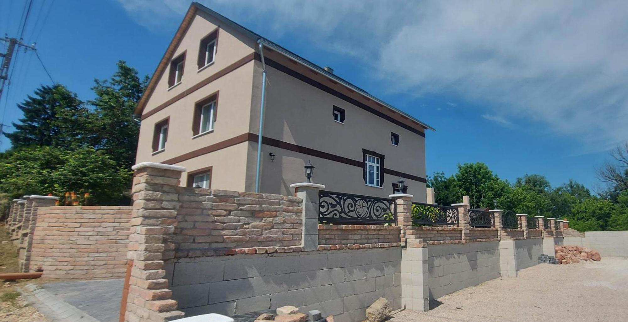 Villa Verteskacsa Vertesacsa Exterior photo